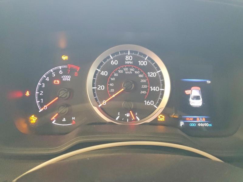 Фото 9 - TOYOTA COROLLA