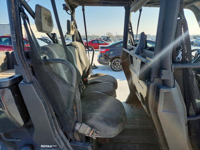 CAN-AM DEFENDER X 2025