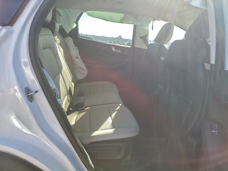 Фото 11 - FORD ESCAPE