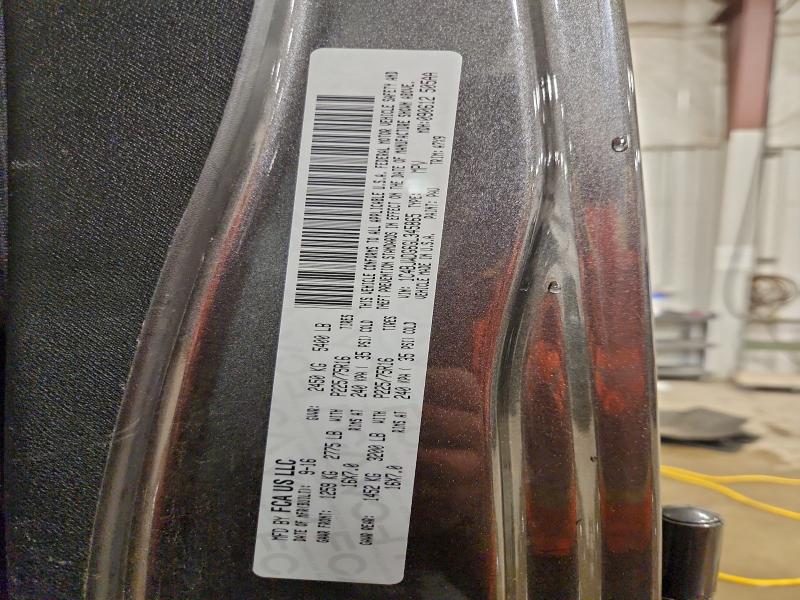 Фото 12 - JEEP WRANGLER