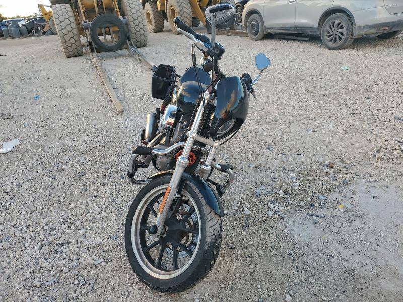 HARLEY-DAVIDSON XL 2016