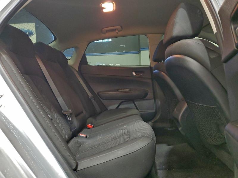 Фото 10 - KIA OPTIMA