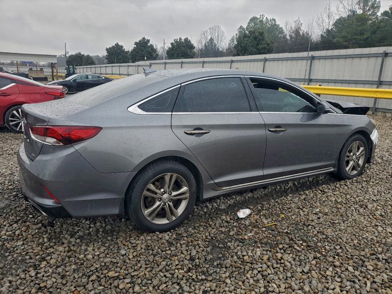 Фото 3 - HYUNDAI SONATA