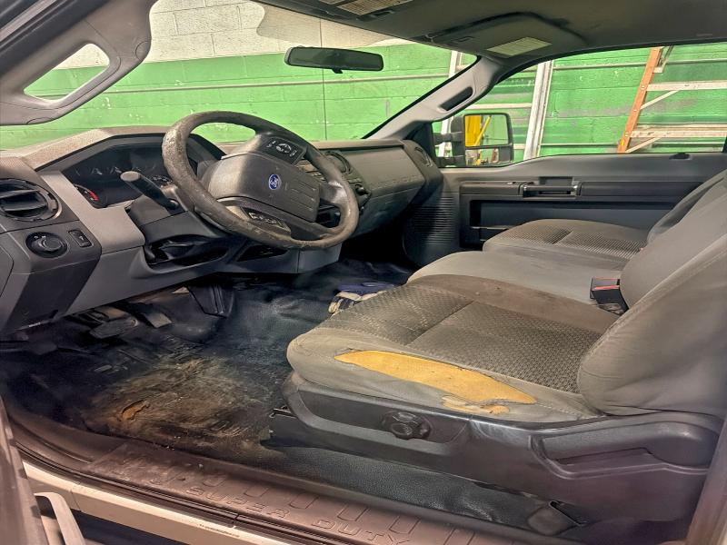 Фото 5 - FORD F550