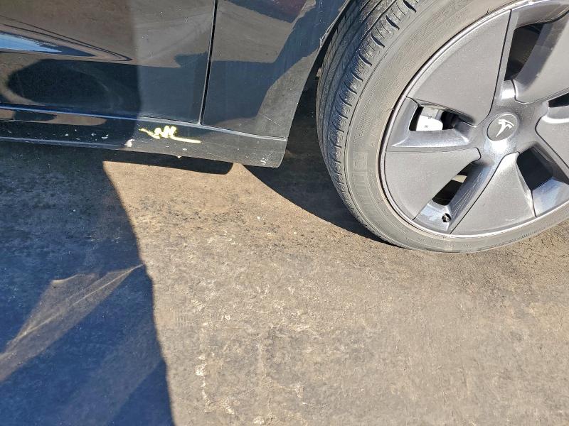 Фото 12 - TESLA MODEL 3