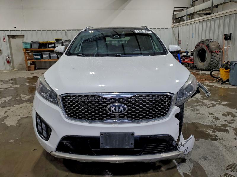 Фото 5 - KIA SORENTO