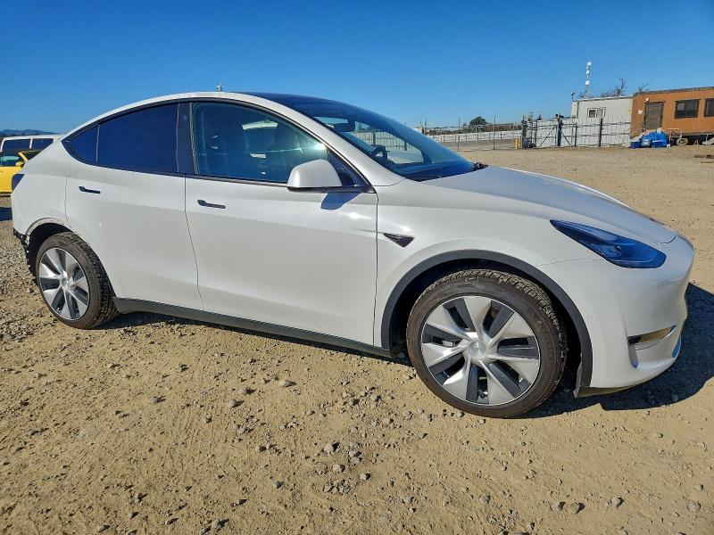 Фото 4 - TESLA MODEL Y