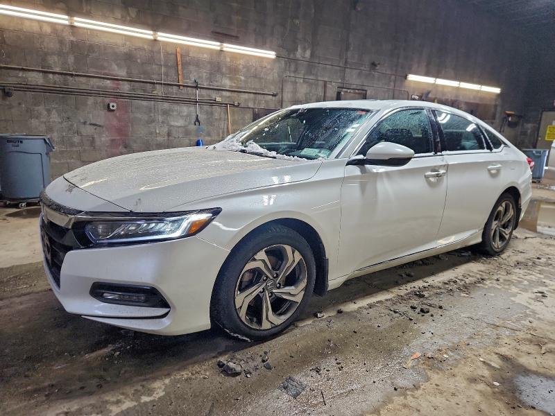 Фото 1 - HONDA ACCORD