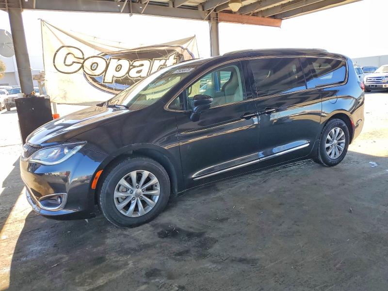 Фото 1 - CHRYSLER PACIFICA