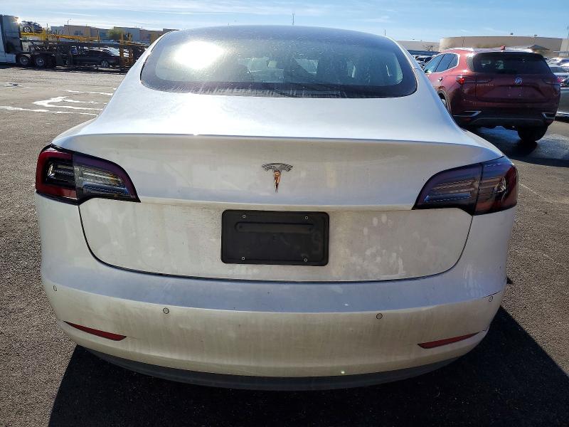 Фото 6 - TESLA MODEL 3