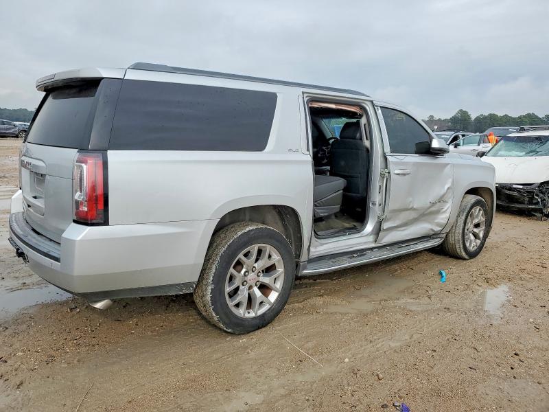 Фото 3 - GMC YUKON