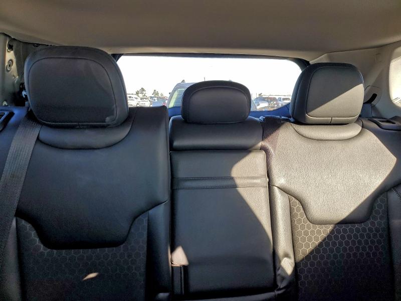 Фото 10 - JEEP COMPASS