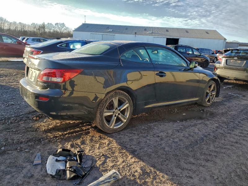 Фото 3 - LEXUS IS