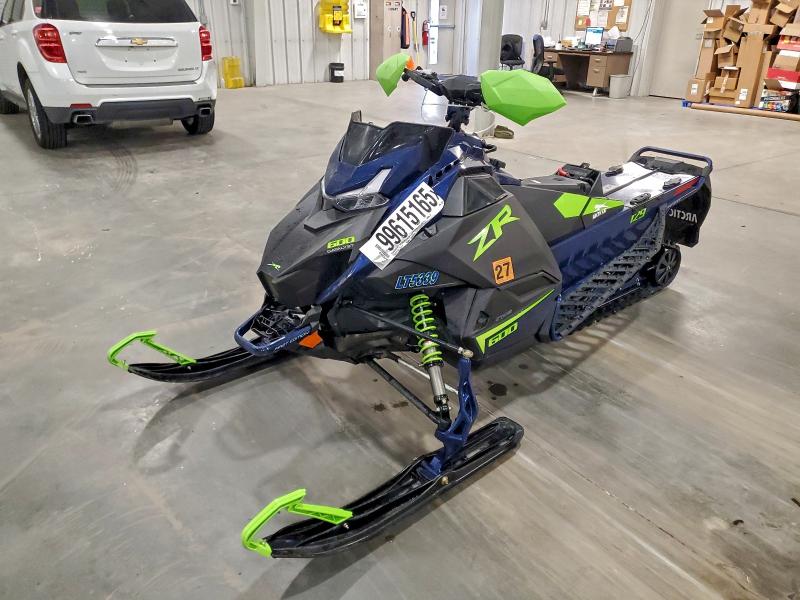 ARCTIC-CAT SNOWMOBILE 2024