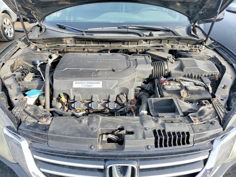 Фото 10 - HONDA ACCORD