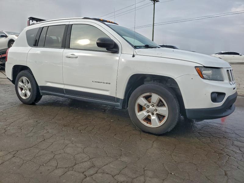 Фото 4 - JEEP COMPASS
