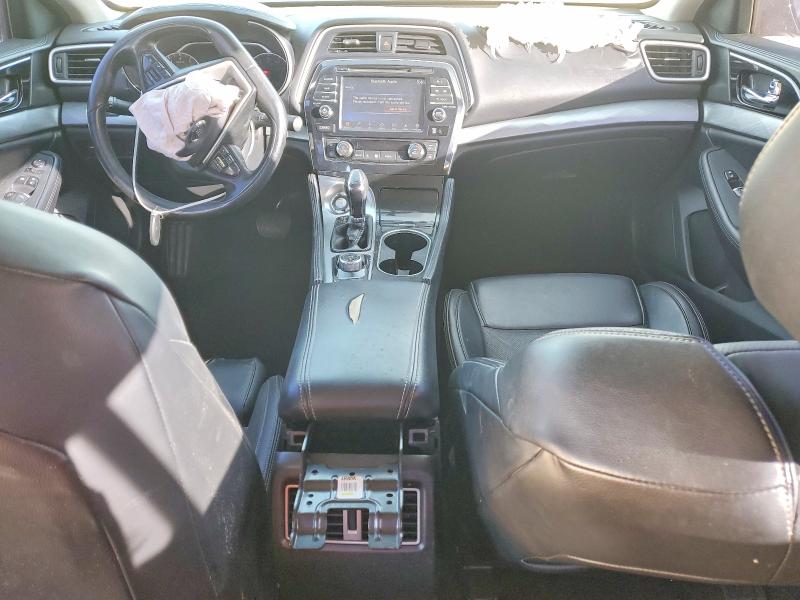 Фото 8 - NISSAN MAXIMA