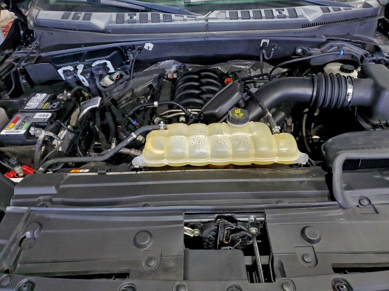 Фото 11 - FORD F-150