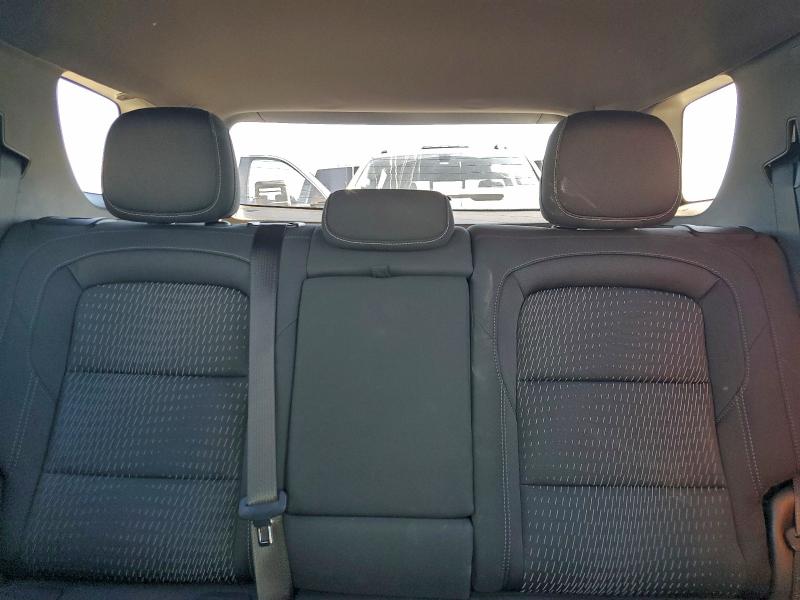 Фото 10 - CHEVROLET EQUINOX