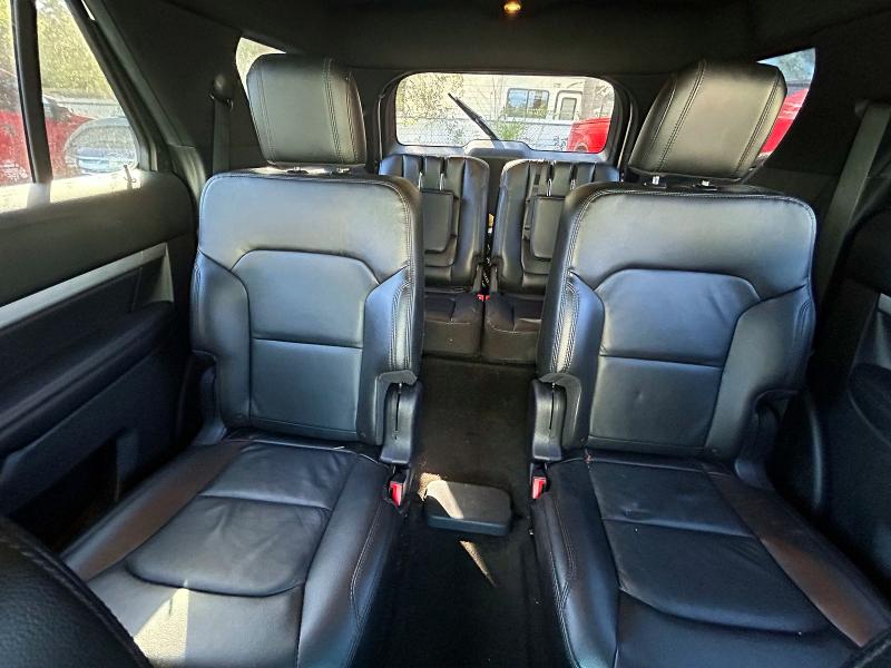 Фото 14 - FORD EXPLORER