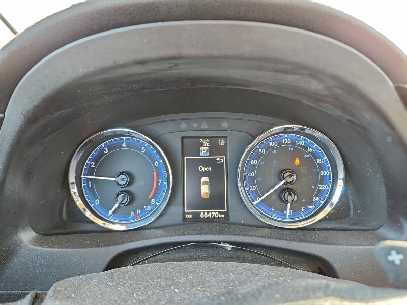 Фото 9 - TOYOTA COROLLA