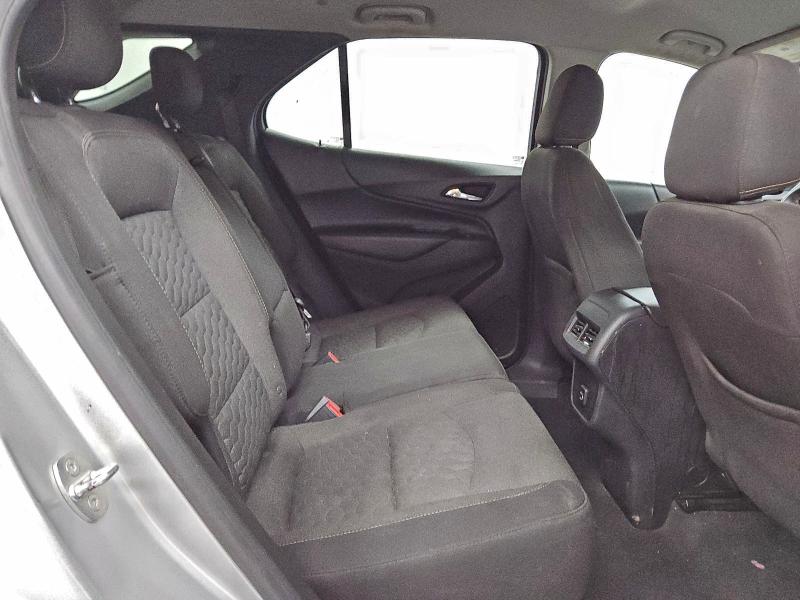 Фото 11 - CHEVROLET EQUINOX