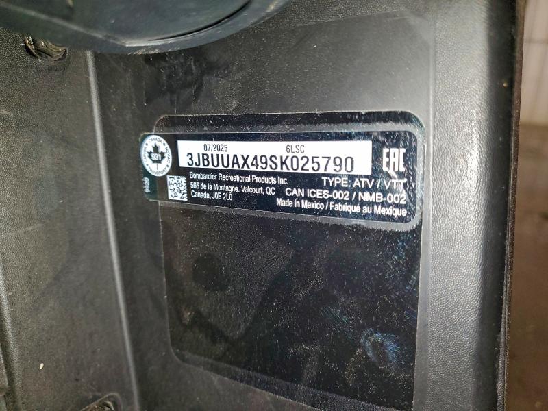 CAN-AM DEFENDER 2025