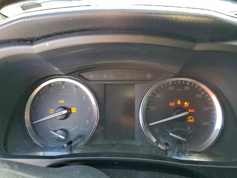 Фото 9 - TOYOTA HIGHLANDER