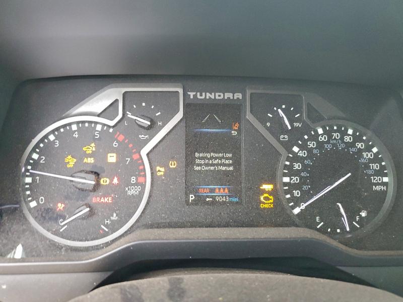 Фото 9 - TOYOTA TUNDRA