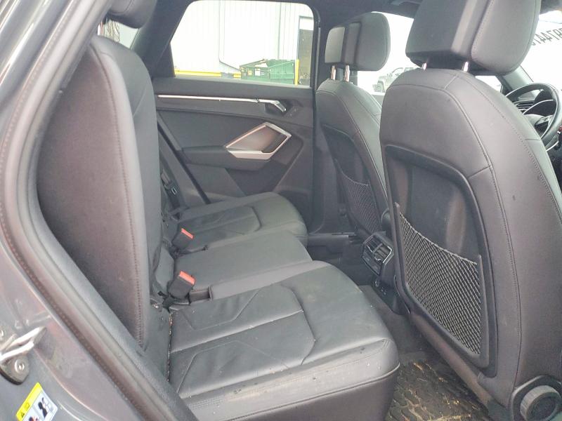 Фото 10 - AUDI Q3