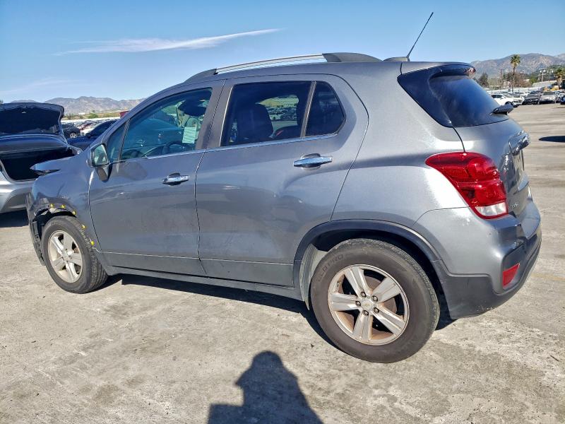 Фото 2 - CHEVROLET TRAX