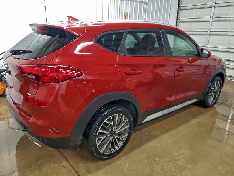 Фото 3 - HYUNDAI TUCSON