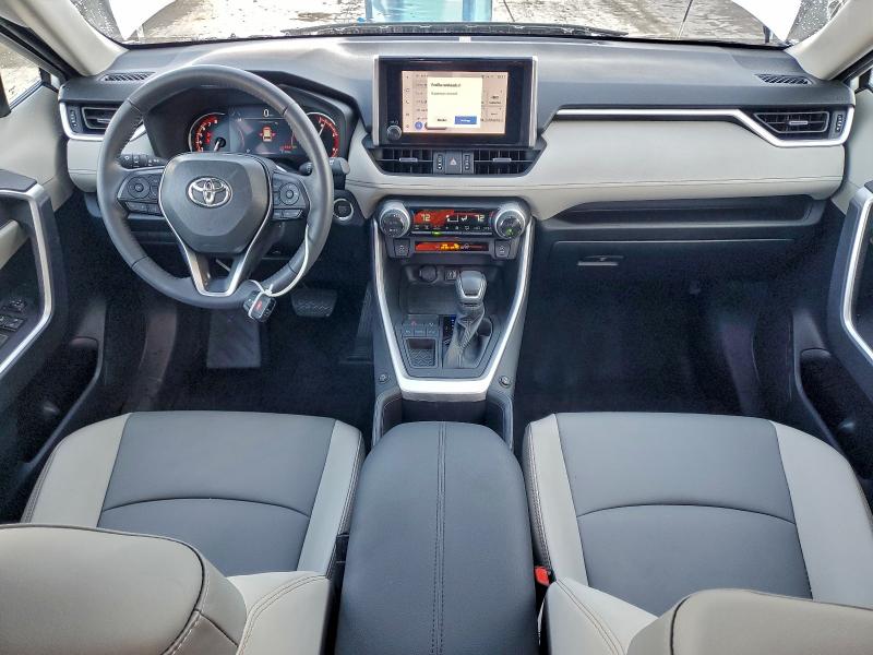 Фото 8 - TOYOTA RAV4