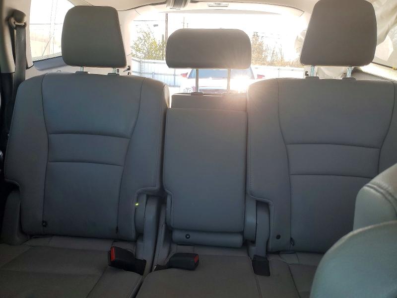 Фото 10 - HONDA PILOT