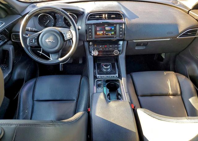 Фото 8 - JAGUAR F-PACE