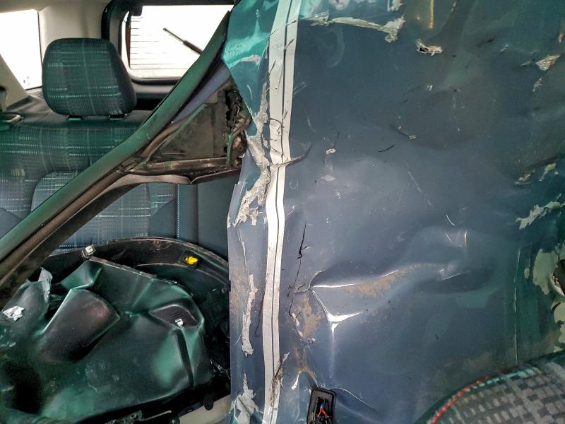 Фото 10 - FORD BRONCO