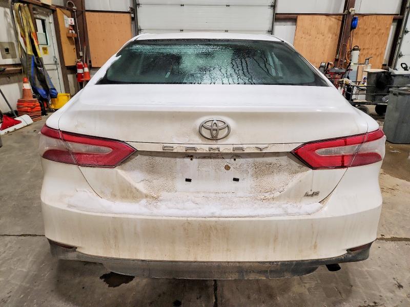 Фото 6 - TOYOTA CAMRY