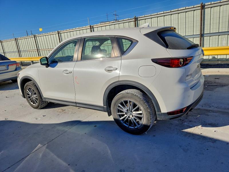 Фото 2 - MAZDA CX-5