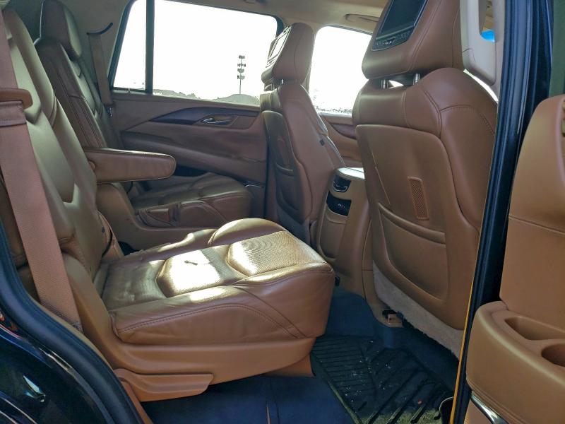 Фото 11 - CADILLAC ESCALADE