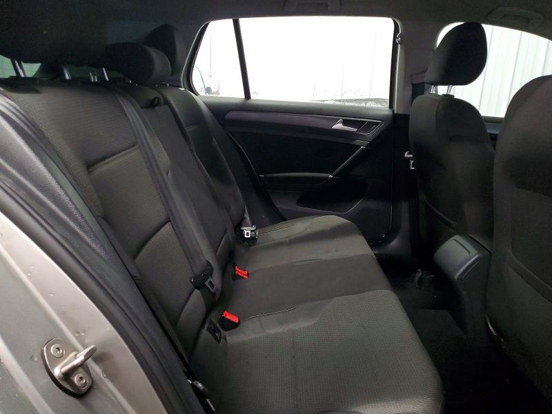 Фото 10 - VOLKSWAGEN GOLF