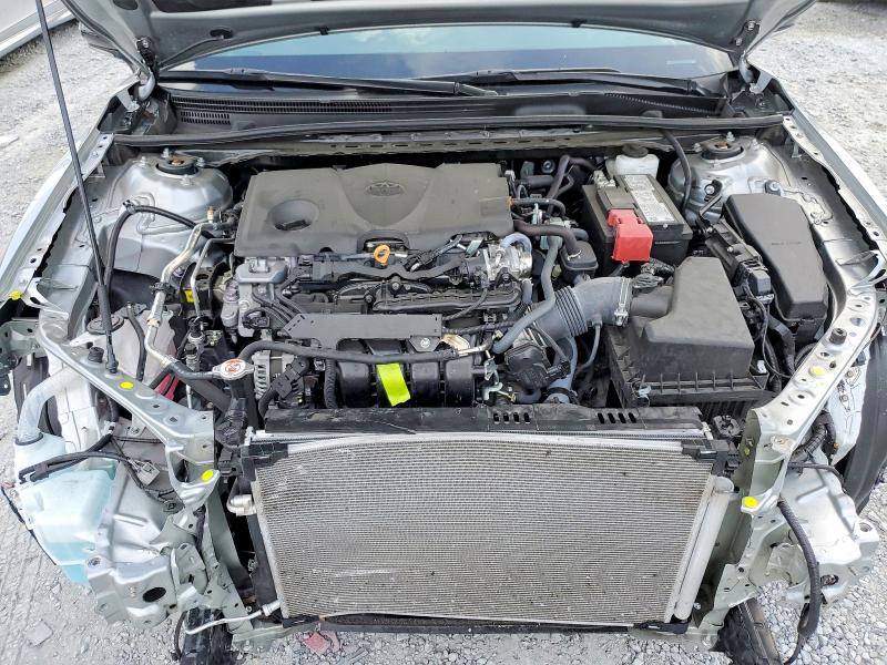 Фото 11 - TOYOTA CAMRY