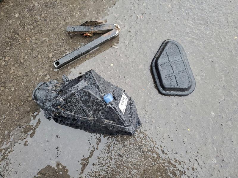 Фото 12 - AUDI A4