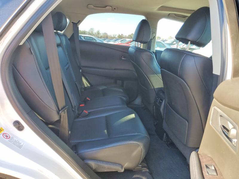 Фото 11 - LEXUS RX350