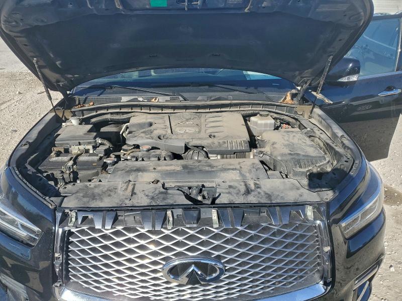 Фото 12 - INFINITI QX80