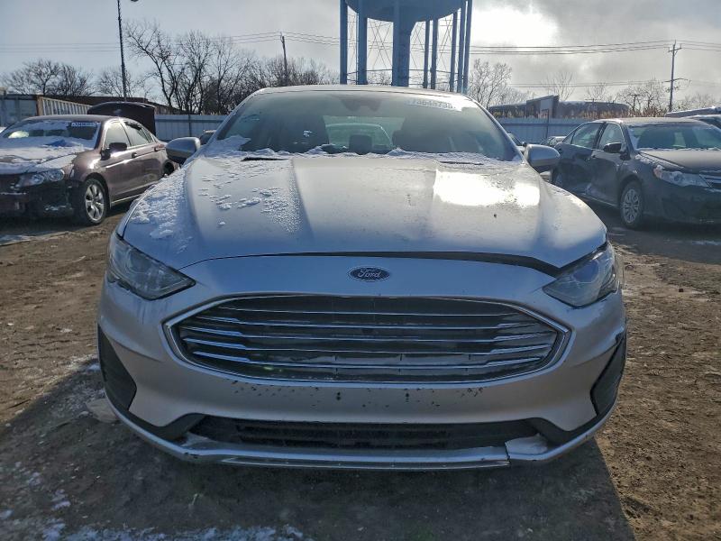 Фото 5 - FORD FUSION