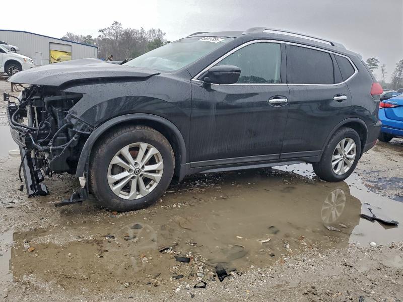 Фото 1 - NISSAN ROGUE