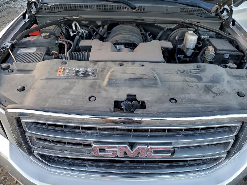 Фото 12 - GMC YUKON