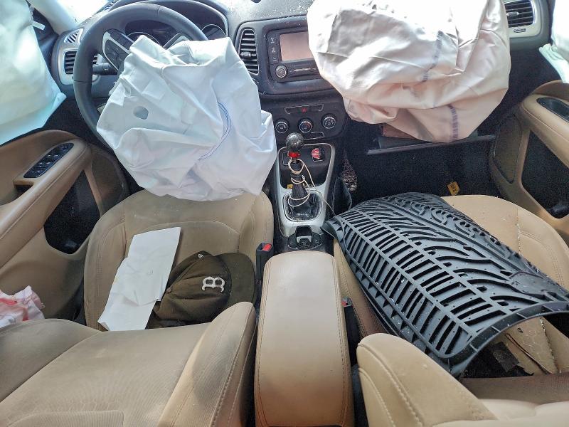 Фото 8 - JEEP COMPASS