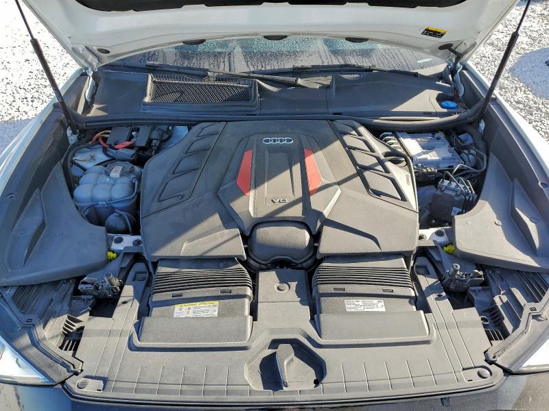 Фото 12 - AUDI SQ8