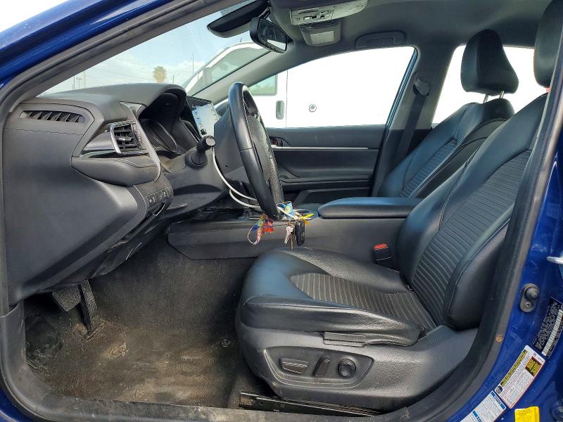 Фото 7 - TOYOTA CAMRY